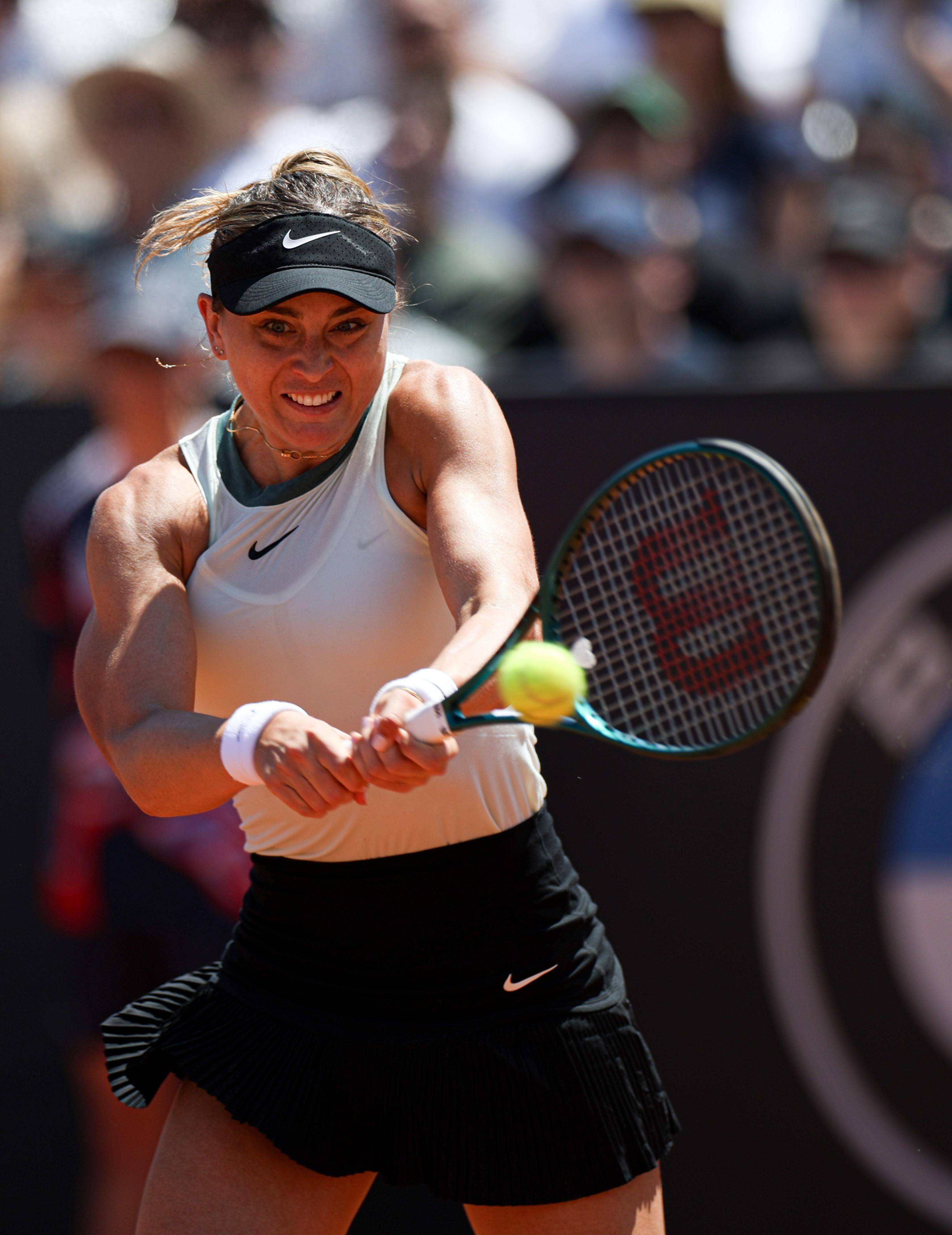 爱游戏全站 莎拉波娃连续十二场比赛得分超过出色发挥，掘金不断突破！赢得满堂喝彩