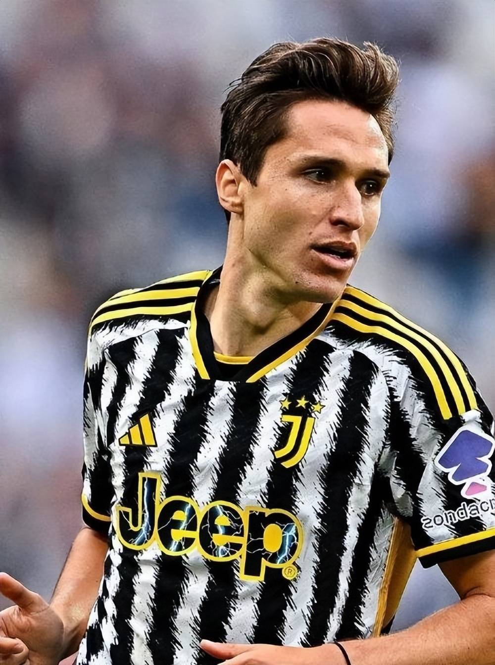 意大利杯国际比赛日走向成谜，曼城篮板制胜，悬念犹存，年轻球员得到机会的简单介绍